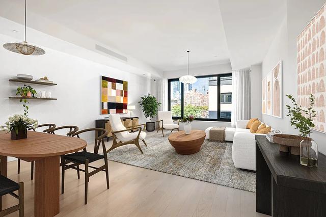 428 W 19th St #7A, New York, NY 10011