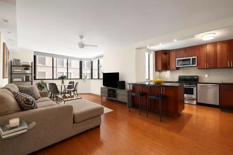 280 Park Ave S #12-M, New York, NY 10010