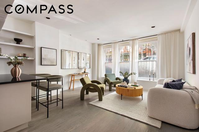 222 E 5th St #2, New York, NY 10003