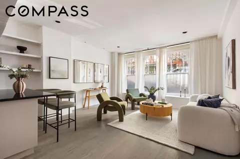 222 E 5th St #2, New York, NY 10003