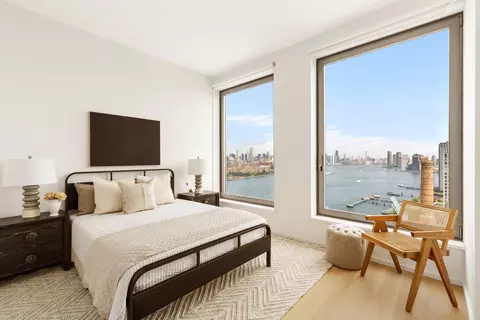 8 S 4th St #9D, Brooklyn, NY 11249