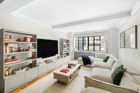 110 E 87th St #6A, New York, NY 10128