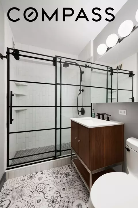 420 E 72nd St #2E, New York, NY 10021 photo 8