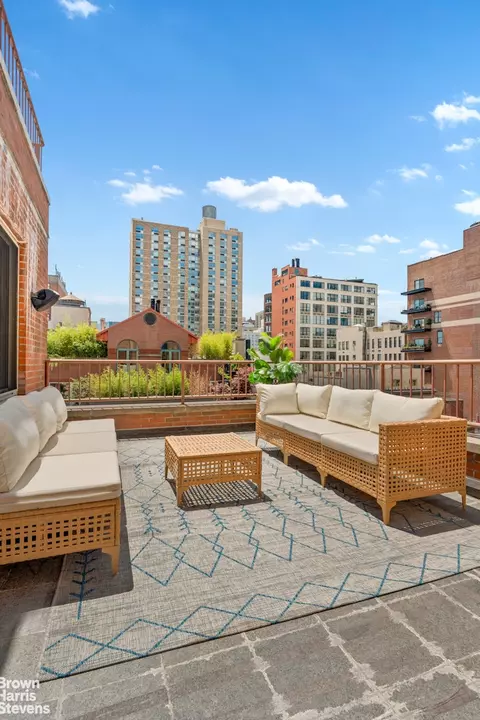 137 E 13th St #PH10A, New York, NY 10003