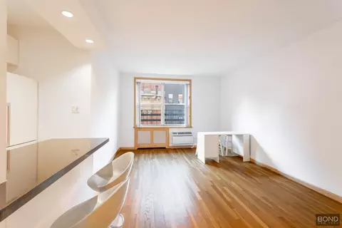 345 E 54th St #4E, New York, NY 10022