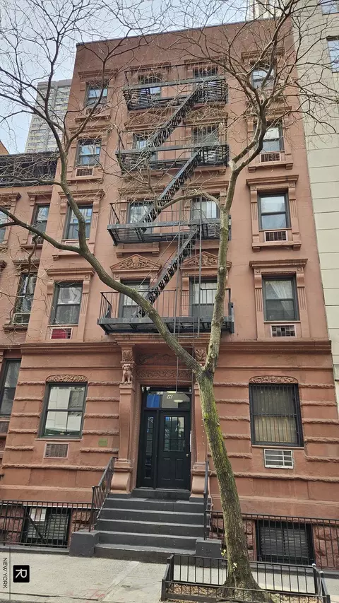 46 W 65th St #3-D, New York, NY 10023