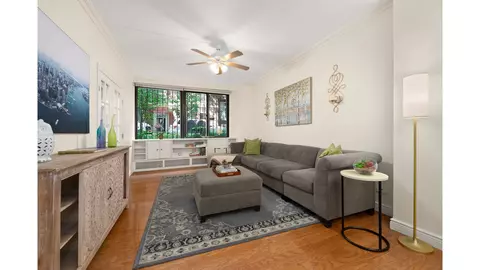 16 W 16th St #1UN, New York, NY 10011