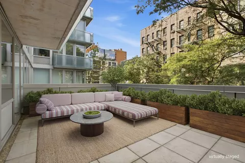 464 W 44th St #3H, New York, NY 10036
