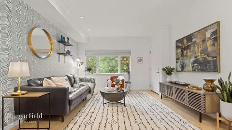 346 E 7th St #2-B, Brooklyn, NY 11218