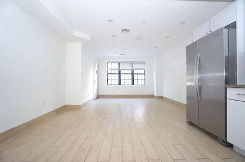 Living - 626 Greene Ave, Brooklyn, NY 11221 photo 3 of 3