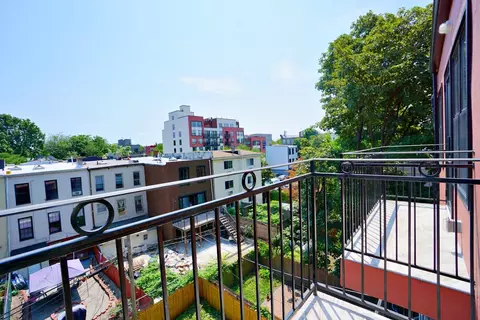 Exterior - 626 Greene Ave, Brooklyn, NY 11221 photo 1 of 2