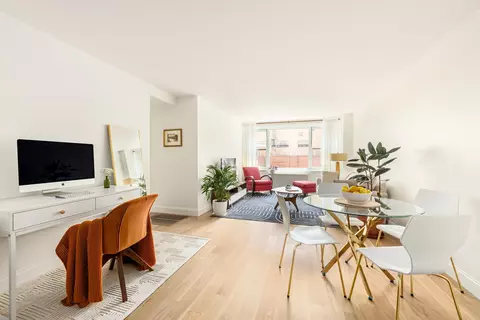 444 E 75th St #8-F, New York, NY 10021