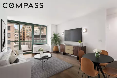 22 W 15th St #7E, New York, NY 10011
