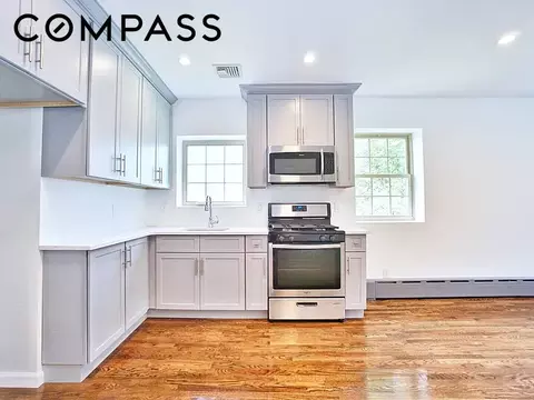3020 Richmond Ter, Staten Island, NY 10303