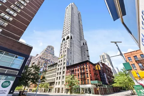 180 E 88th St #10-A, New York, NY 10128