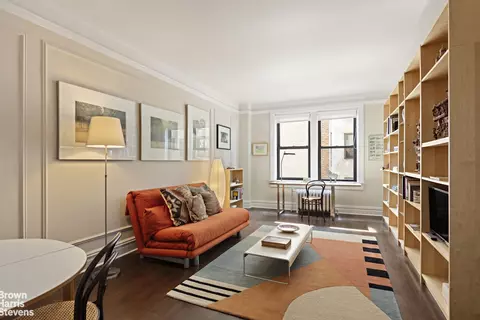 878 W End Ave #11D, New York, NY 10025