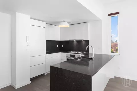 385 1st Ave #18H, New York, NY 10010