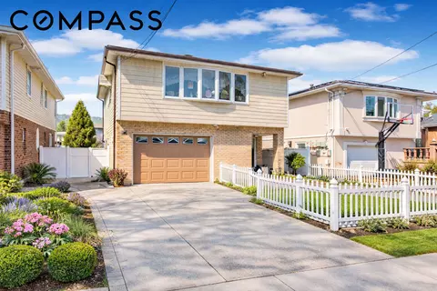 232 Hawthorne Ave, Staten Island, NY 10314
