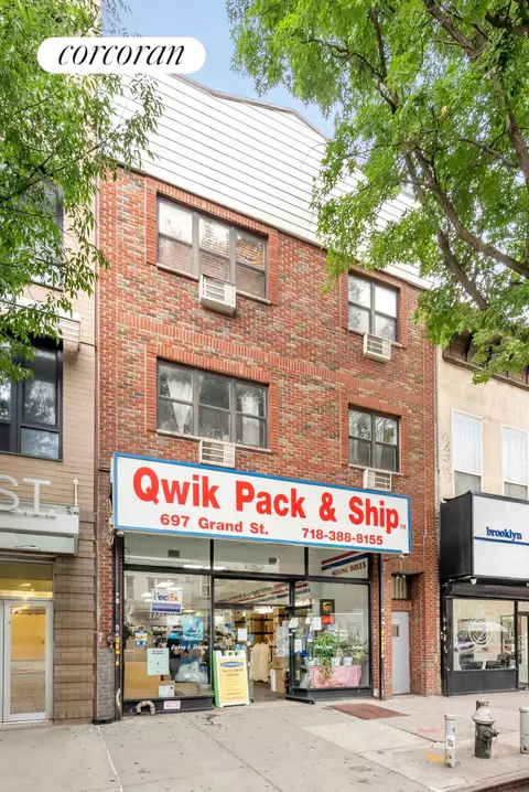 697 Grand St, Brooklyn, NY 11211