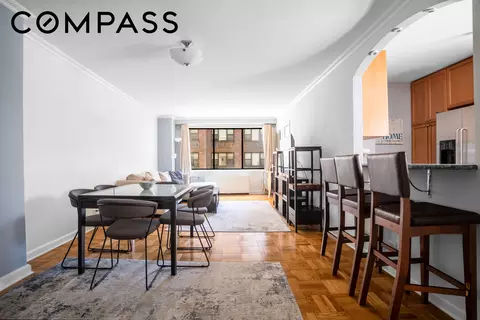 345 E 73rd St #2B, New York, NY 10021