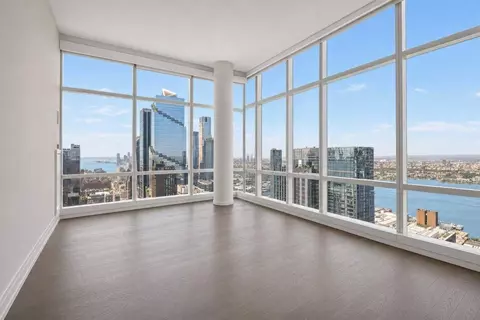 460 W 42nd St #PH1J, New York, NY 10036