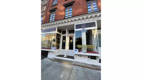 60 Greenwich Ave, New York, NY 10011