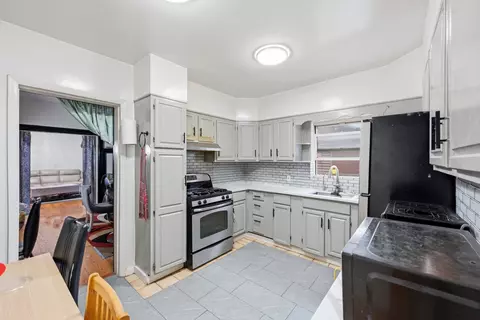 200 E 7th St, Brooklyn, NY 11218 photo 13