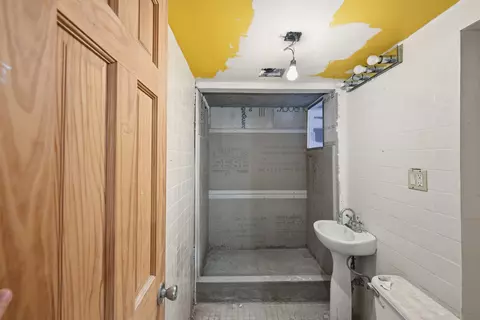 200 E 7th St, Brooklyn, NY 11218 photo 33