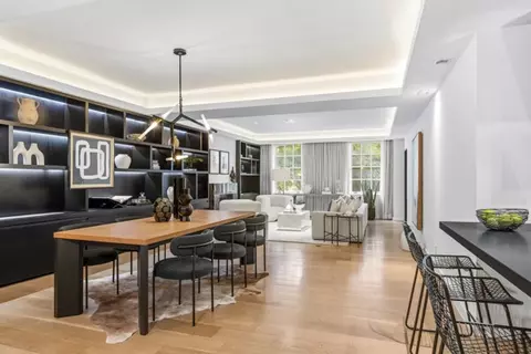 110 E 71st St #TH4, New York, NY 10021