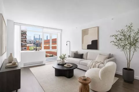 385 1st Ave #8D, New York, NY 10010