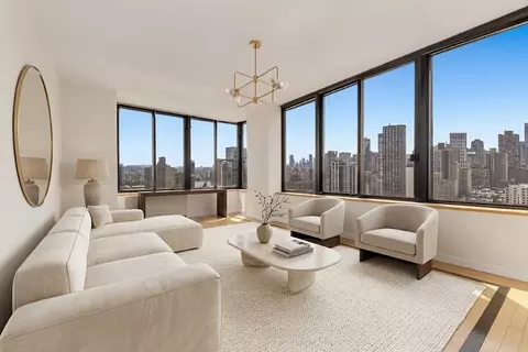 300 E 93rd St #39E, New York, NY 10128