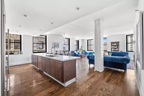 150 Nassau St #15B, New York, NY 10038