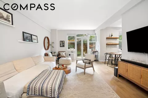 Living - 440 E 56th St #1B, New York, NY 10022 photo 1 of 2