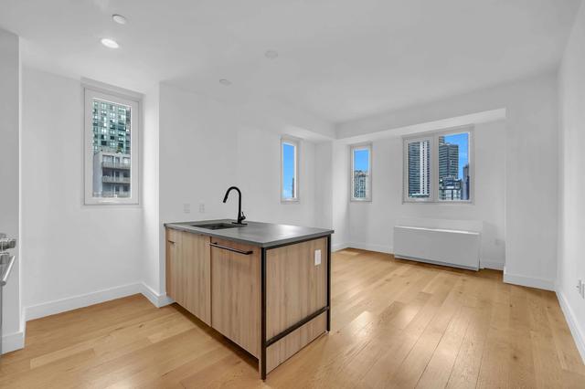 42-02 Crescent St #12C, Long Island City, NY 11101