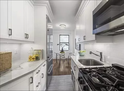 865 1st Ave #2-B, New York, NY 10017