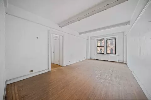 36 W 84th St #3-C, New York, NY 10024
