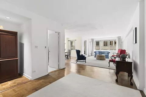 70 E 10th St #10L, New York, NY 10003