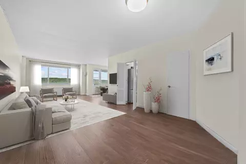 2621 Palisade Ave #12C, New York City, NY 10463