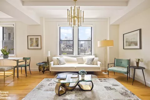 20 W 72nd St #1208, New York, NY 10023