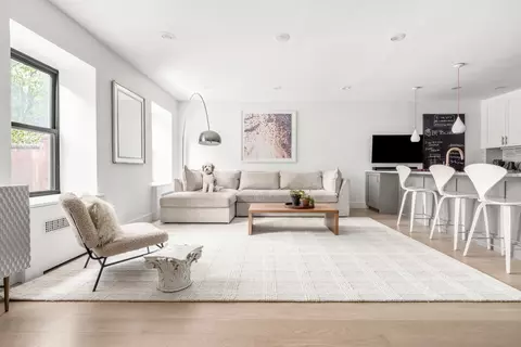 83 Woodhull St #1, Brooklyn, NY 11231