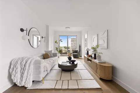 379 Ocean Pkwy #7B, Brooklyn, NY 11218