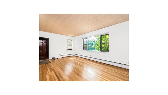 6003 Tyndall Ave, New York City, NY 10471