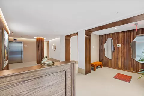 Entry Way - 109 Devoe St #GARDEN1, Brooklyn, NY 11211 photo 4 of 5