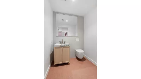 Bath - 109 Devoe St #GARDEN1, Brooklyn, NY 11211 photo 3 of 3