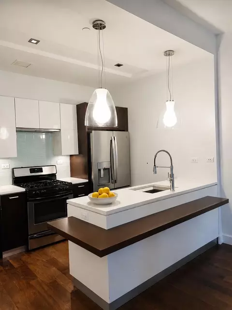 2-17 51st Ave #319, Long Island City, NY 11101
