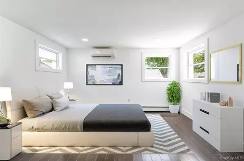 Bedroom - 148-02 3rd Ave, Whitestone, NY 11357 photo 1 of 8