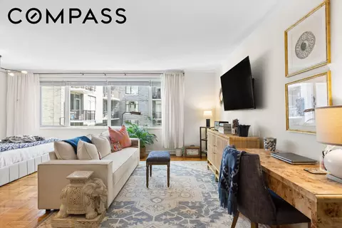 301 E 22nd St #11U, New York, NY 10010