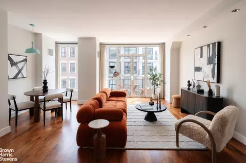 214 N 11th St #5A, Brooklyn, NY 11211
