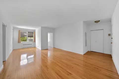 350 E 30th St #3F, New York, NY 10016