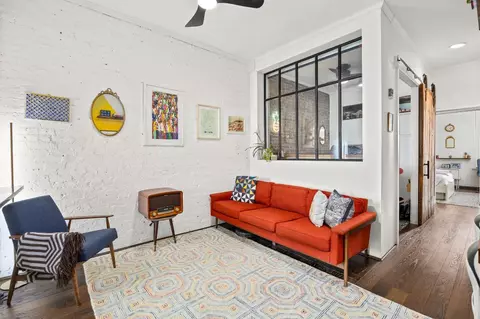 Living - 98 Luquer St #3R, Brooklyn, NY 11231 photo 1 of 2